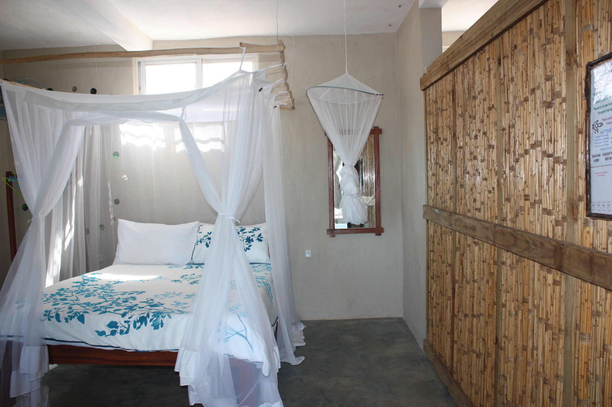 Baobab Beach Lodge And Backpackers 维兰库卢什 外观 照片