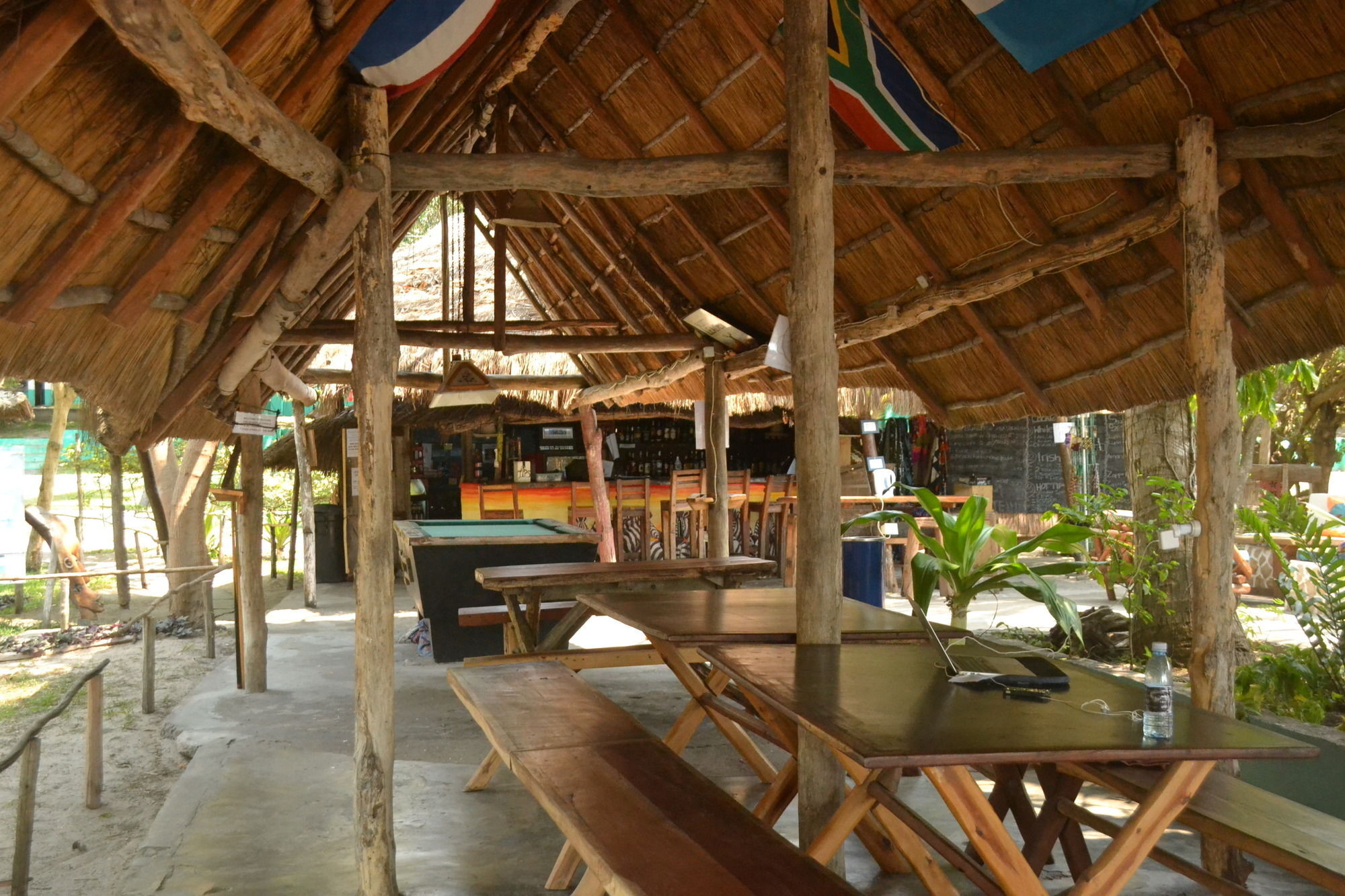 Baobab Beach Lodge And Backpackers 维兰库卢什 外观 照片